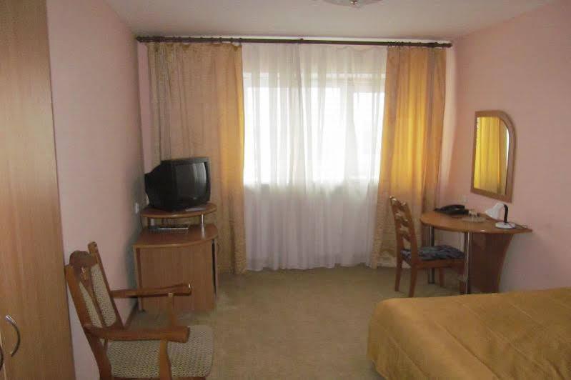 Hotel Vetraz Vitebsk Luaran gambar