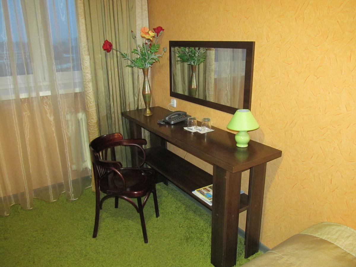 Hotel Vetraz Vitebsk Luaran gambar